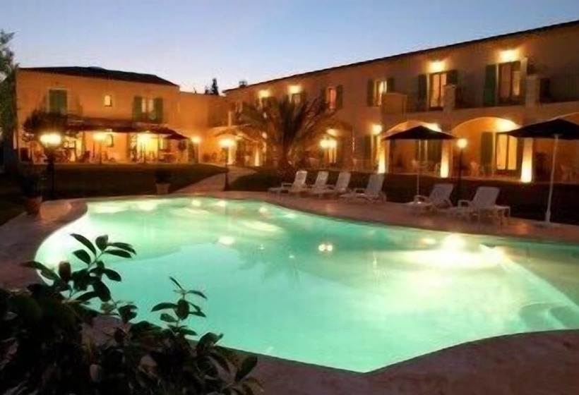 Отель Restaurant Le Clos De Pradines