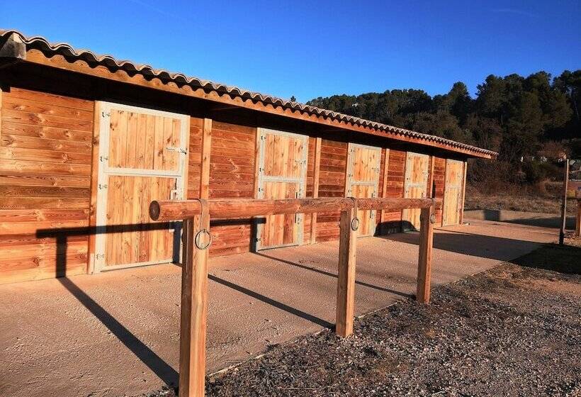 ホテル Le Clos Des Médiévales