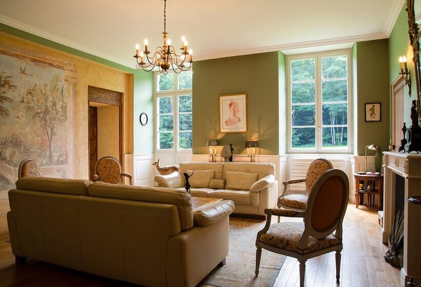 فندق Le Manoir De La Jahotière