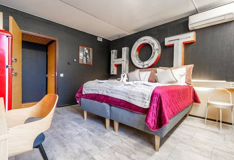 בית מלון כפרי Li Jämsä