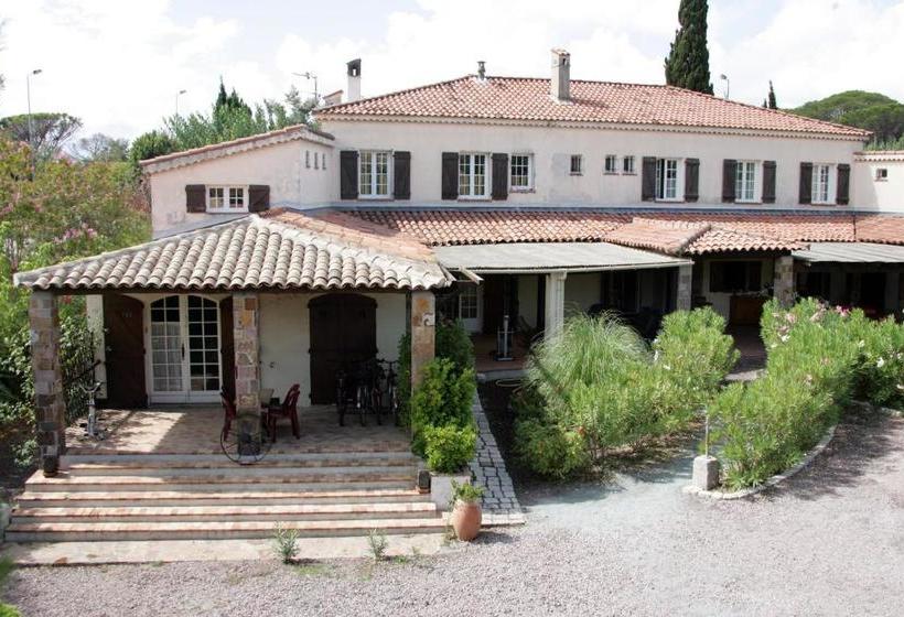 هتل Mas Aurélia B&b