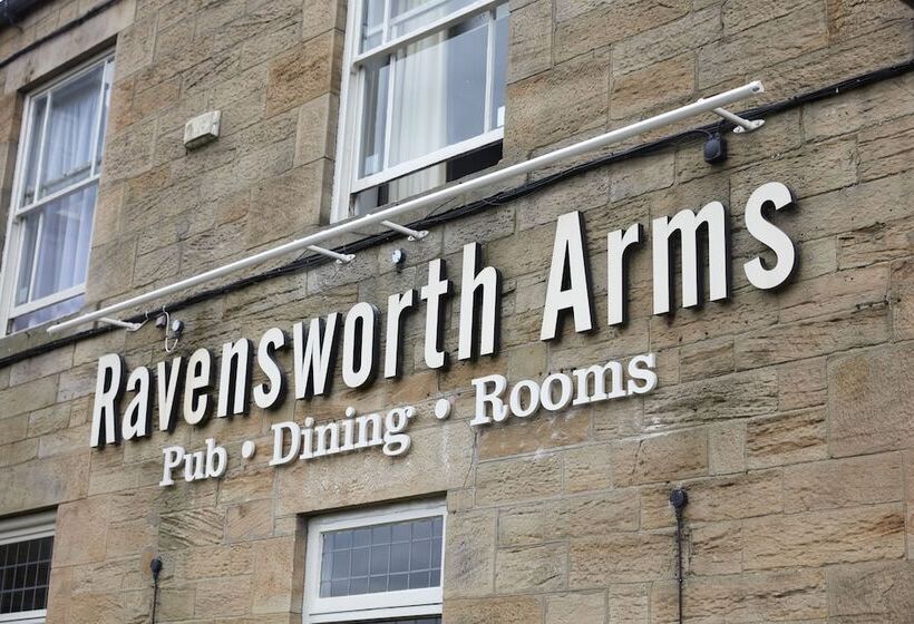 בית מלון כפרי Ravensworth Arms By Chef & Brewer Collection