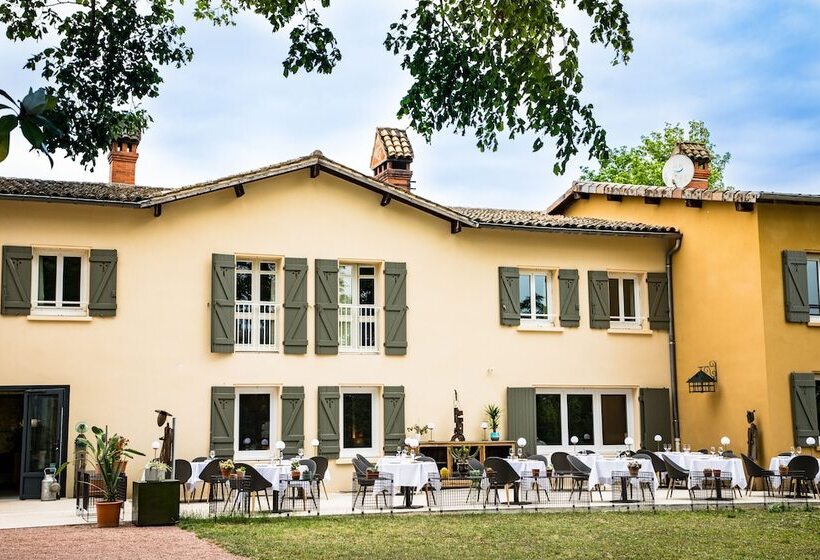 هتل Restaurant Gastronomique La Huchette
