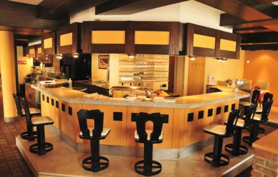 هتل Ristorante Kurtz
