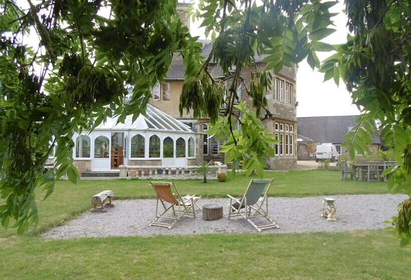 هتل The House Near Bath