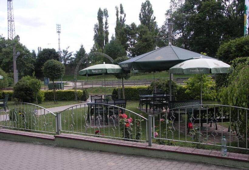 فندق & Restaurant ,,zur Alten Oder In Frankfurt Oder