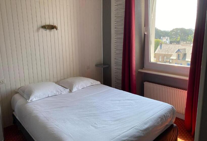 ホテル Restaurant Le Phare