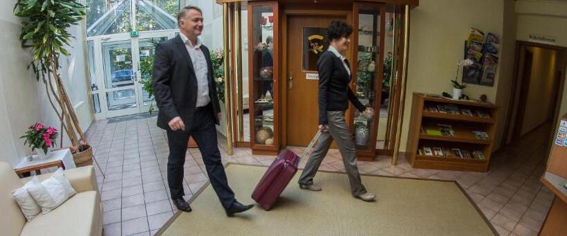 Parkhotel Schönewalde