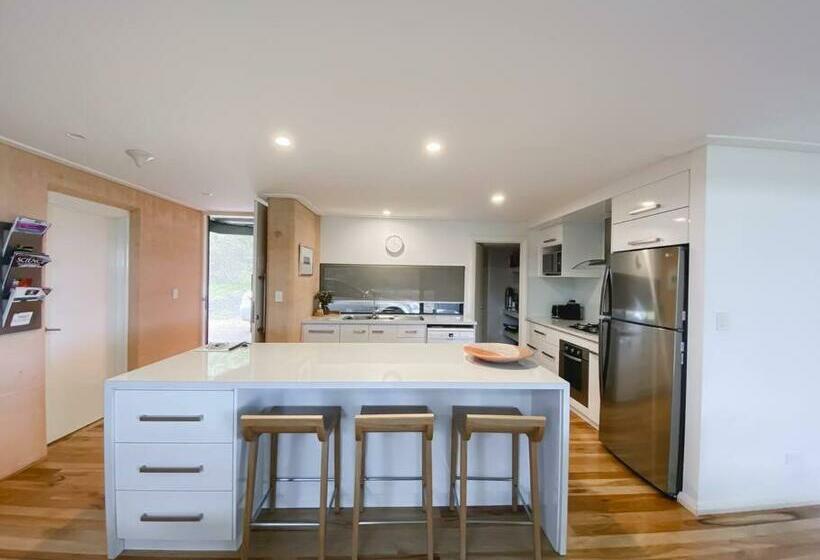 Cinque Stelle · Spacious Villa Private Bushland