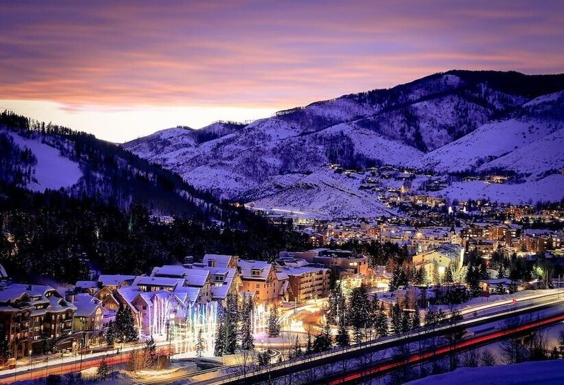 Vail Village King Hotel Room