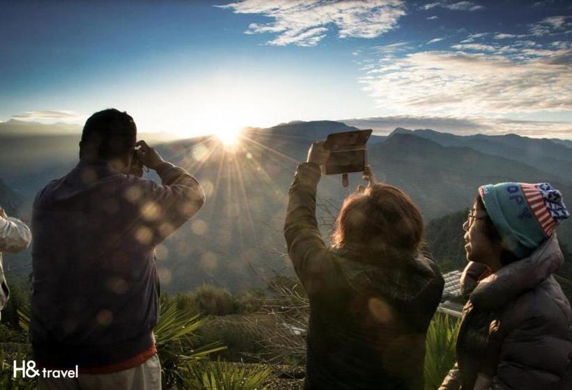 هتل H& Alishan Sunrise B&b