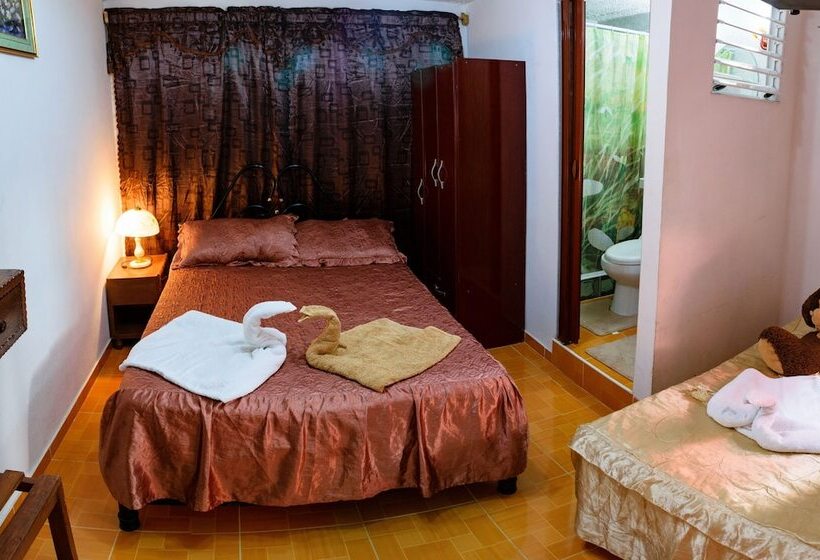هتل Havana Beautiful Rooms