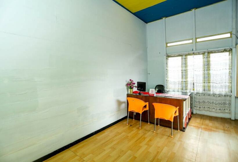 هتل Pulau Laut Guest House By Oyo Rooms