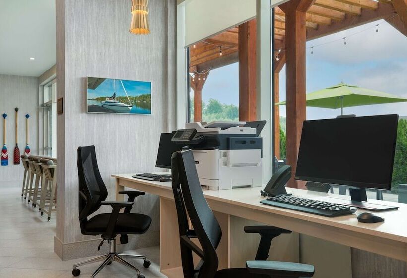 בית מלון כפרי Home2 Suites By Hilton Huntsville