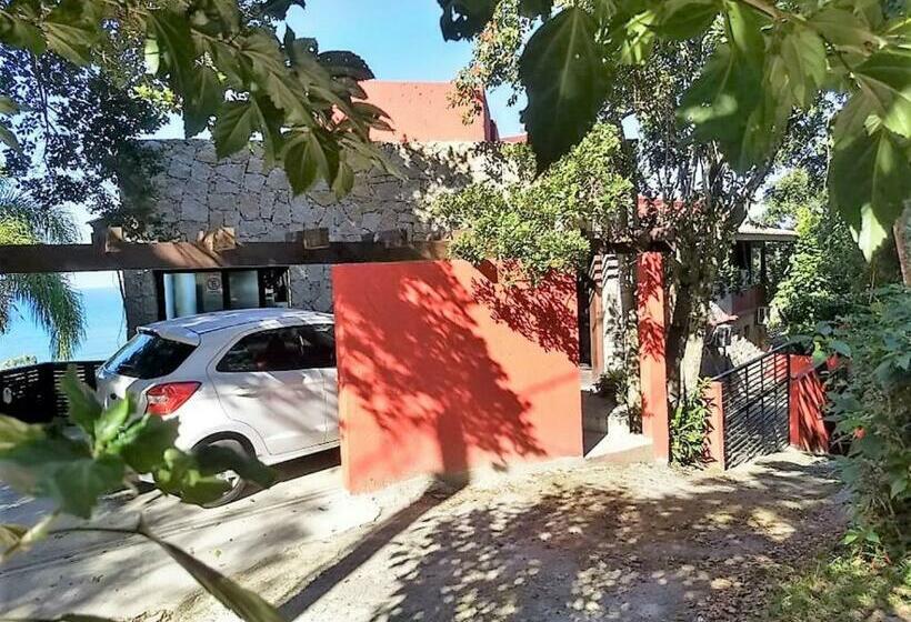 La Roca Studio 7