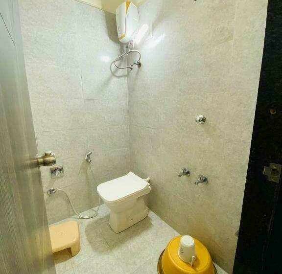 Sardar Home Stay
