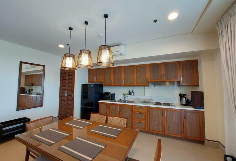 3 Br / 2ba   Anvaya Cove Courtyard Unit