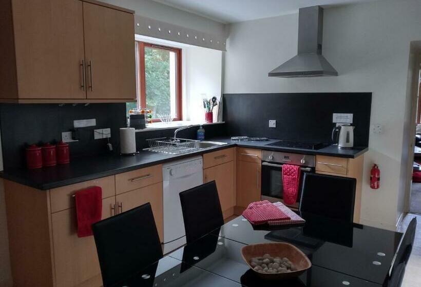 Beautiful Farm House At The Foot Of Ben More