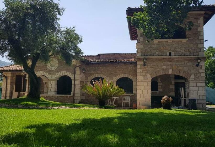 Casale Esmeralda