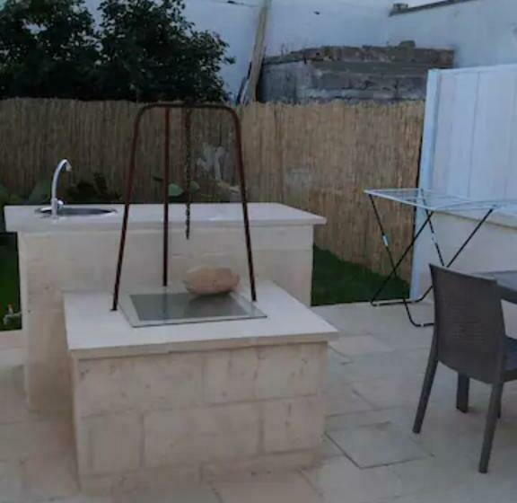 Deliziosa Casa Vacanze Con Giardino 4 Posti Letto