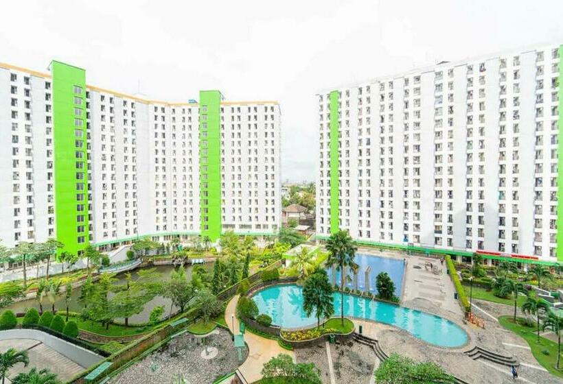 هتل Redliving Apartemen Green Lake View Ciputat Syafa Property Tower E