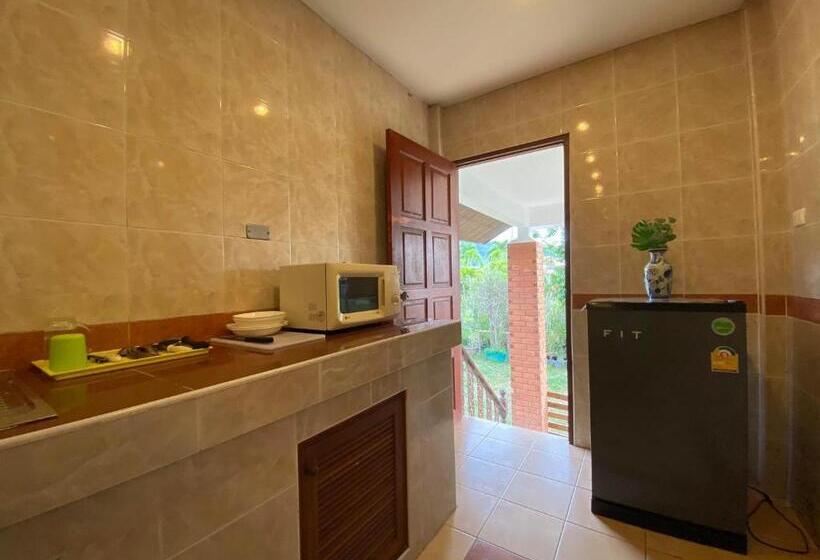 膳宿费 1 Bedrooms Cozy Entire House Near Bangtao Beach Free Wifi