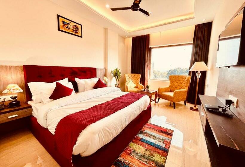 پانسیون Gange Blossam Resort, Haridwar