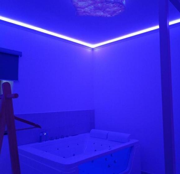 تختخواب و صبحانه A Casa Di Lina