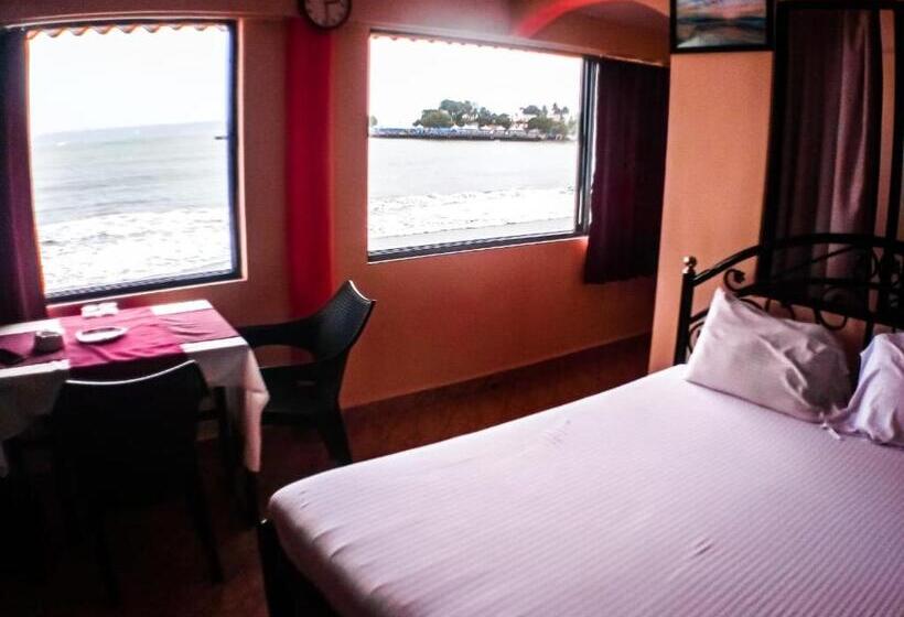 بنسيون Goan Delicacy Guest House