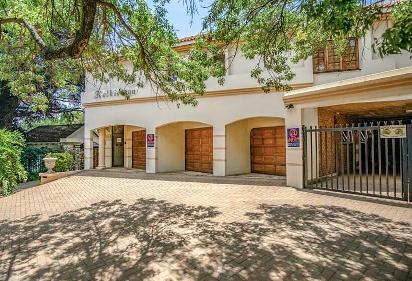 پانسیون Kelkiewyn Waterkloof Guesthouse
