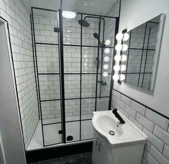 Amani Apartments Glasgow City Centre