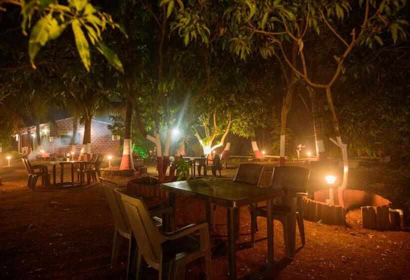 تختخواب و صبحانه Prajakta Rest House