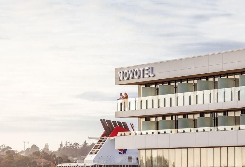 Novotel Devonport