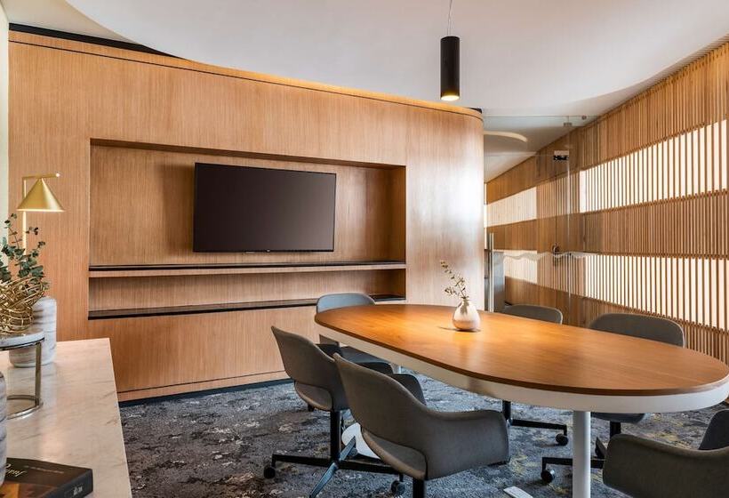 هتل Andaz Condesa Mexico City, By Hyatt
