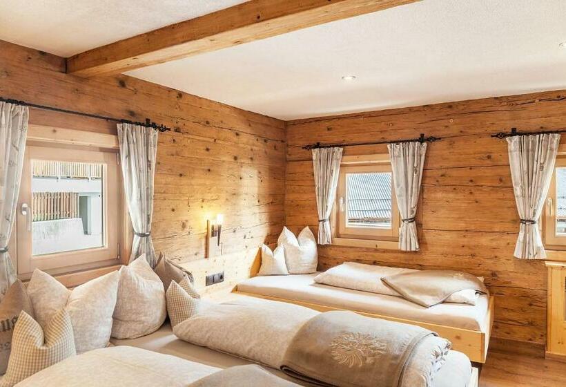 Neuhaus Alm