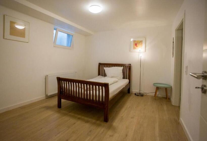 Business Apartment