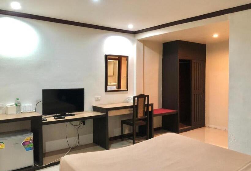هتل Visanuinn