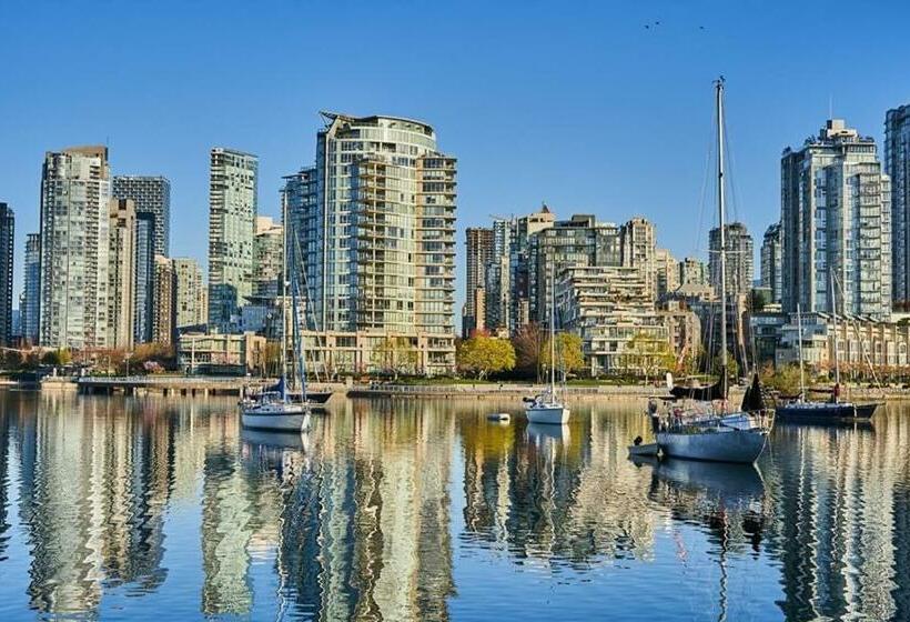 پانسیون Heart Of Kitsilano Area,5 Mins Walk To Kits Beach,no Share With Other People Stay