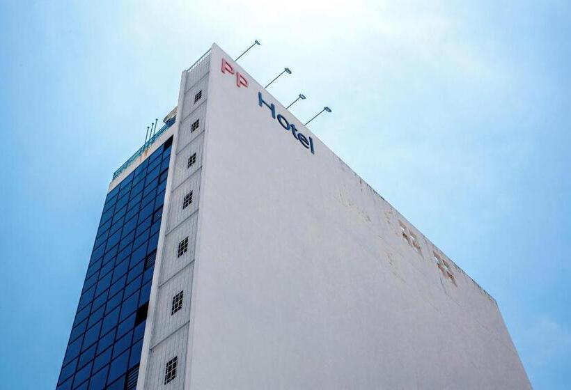 Pp Hotel By Moxy