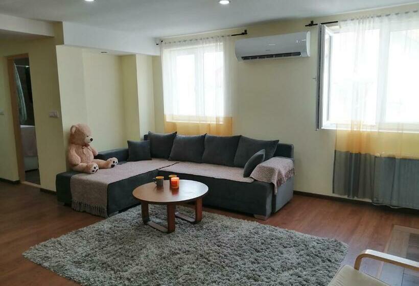 Nikas Apartman