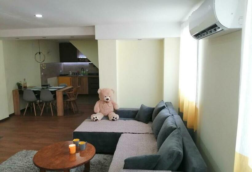 Nikas Apartman