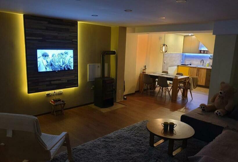 Nikas Apartman