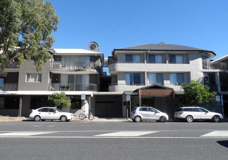 Byron Bay Hotel And Apartments