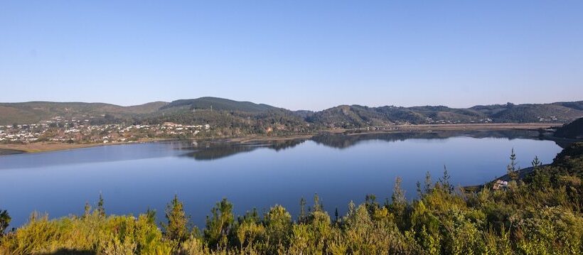 Elephant Hide Of Knysna Guest Lodge
