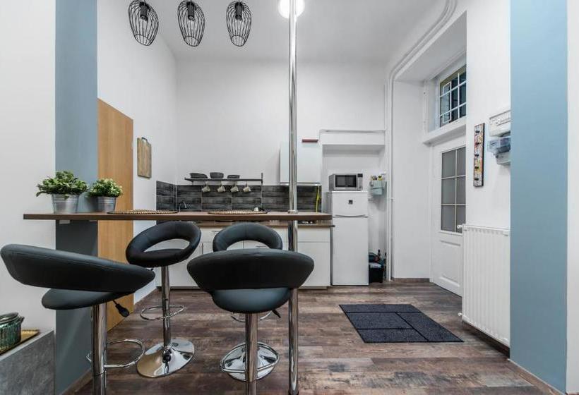 Fotos del hotel 7seasons Central Suites:  11