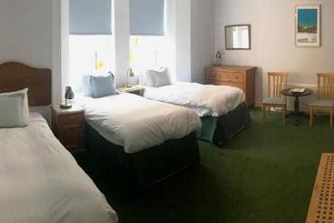 هتل Brighton House