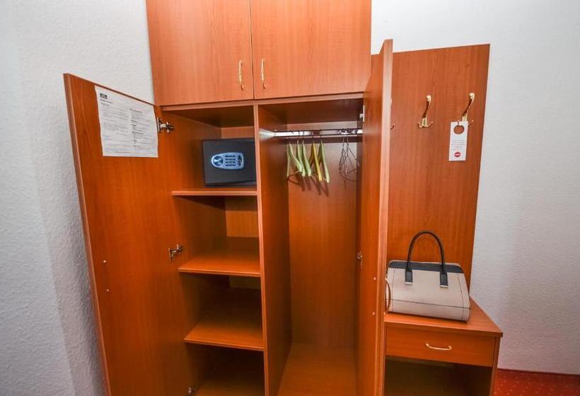 Fotos del hotel Broadway City Guesthouse:  4