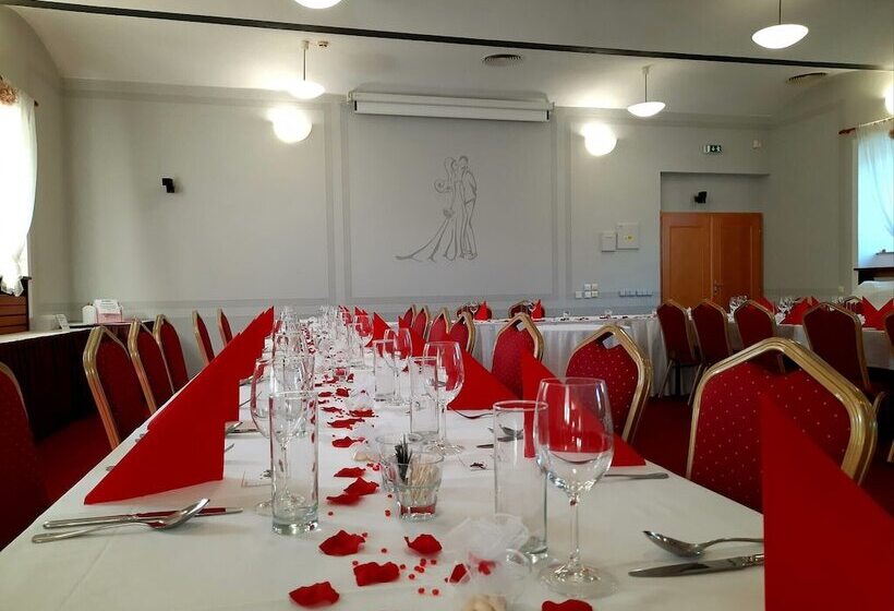 Fotos del hotel Certousy:  2