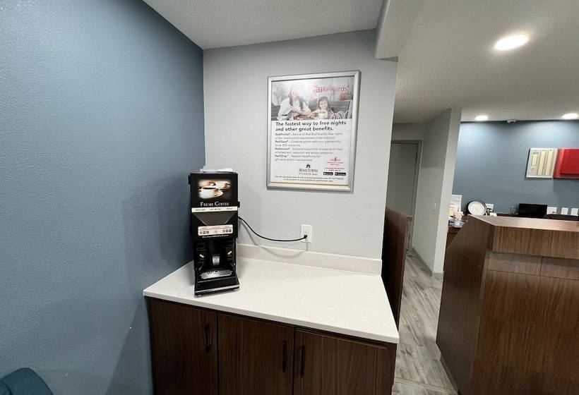 酒店 Hometowne Studios By Red Roof Florence, Ky Cincinnati Airport