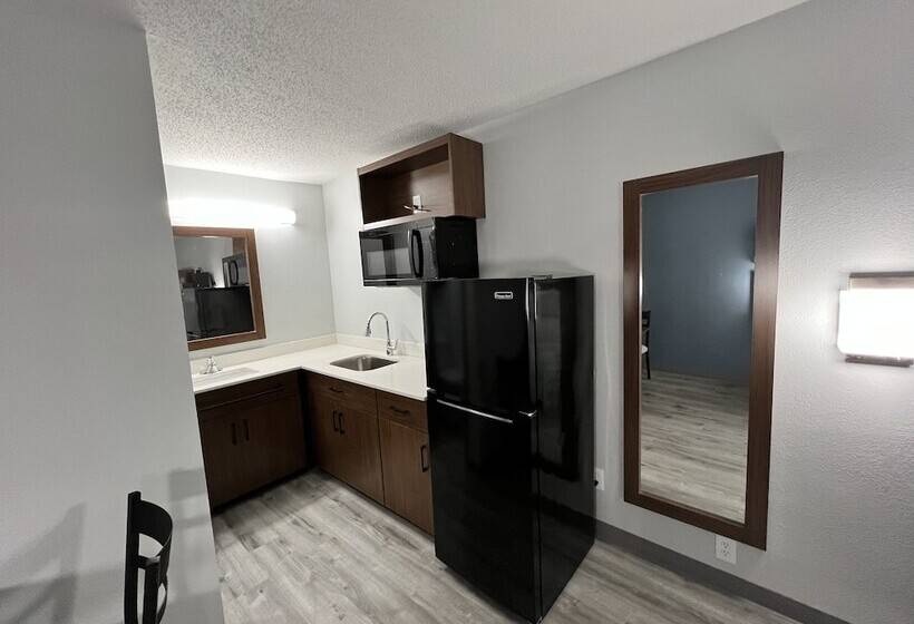 酒店 Hometowne Studios By Red Roof Florence, Ky Cincinnati Airport